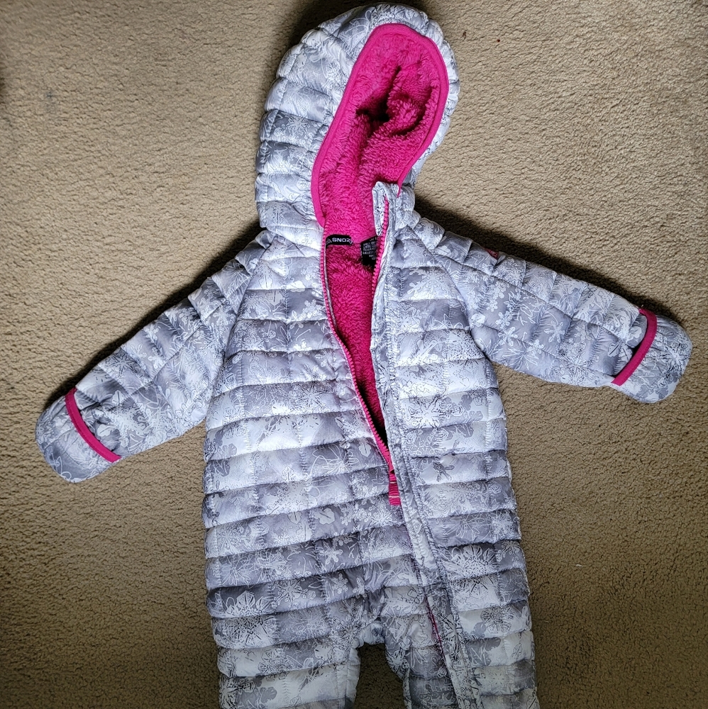 Snow suit